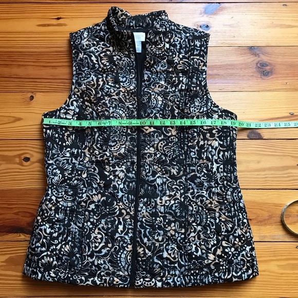 Weekends by Chico’s Black and Pastel Quilted Vest with Pockets, EUC, 1/M/L - Picture 7 of 13